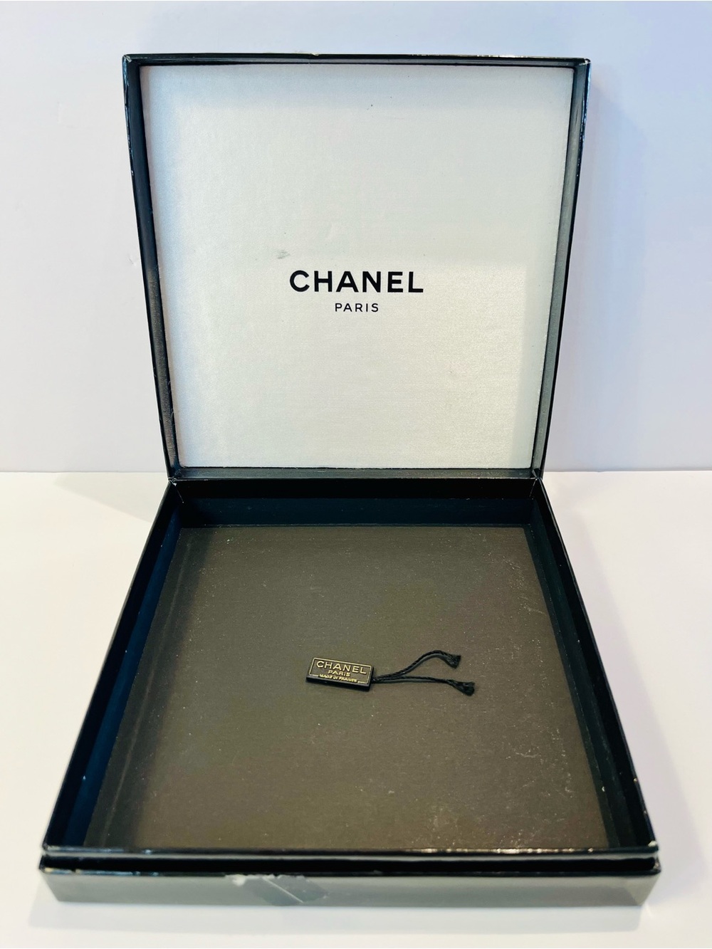 Authentic Chanel Paris Large Black Gift Box Storage Case Display With Tag